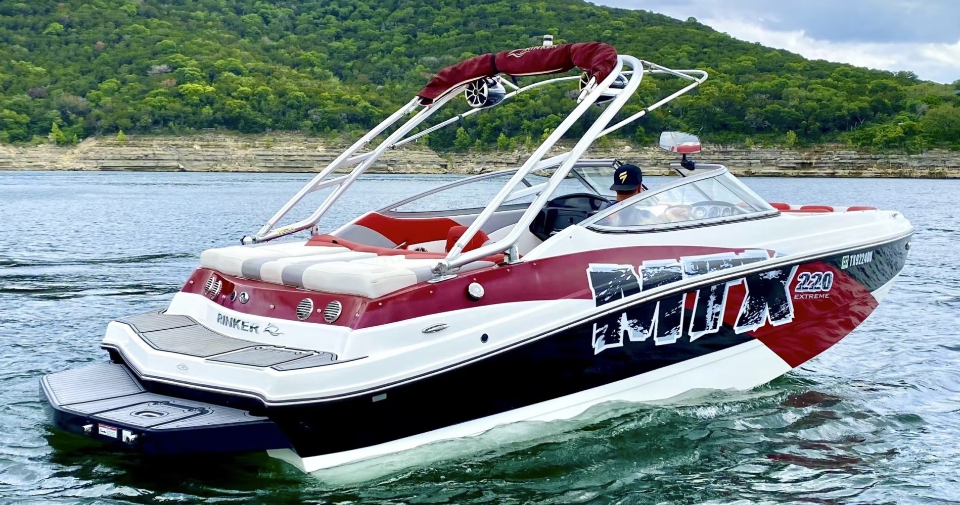 Austin Boat Rentals logo